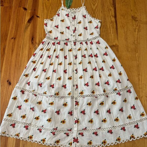 NWT Farm Rio White Linen Blend Mixed Cross Stitch Flowers Midi Dress M - Picture 5 of 16